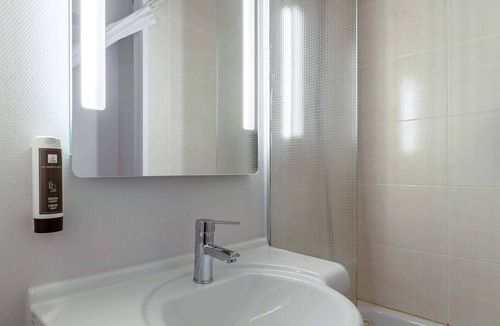 Harfleur Hotel | B&B HOTEL Le Havre (1)