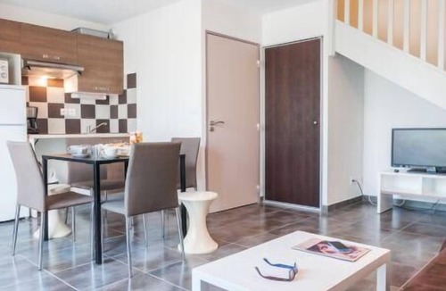 Latour-Bas-Elne Apartment | Balcony, 36m², Saint-Cyprien