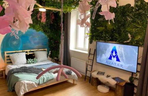 L'Arbresle Hotel | Balnéo dans cadre enchanteur