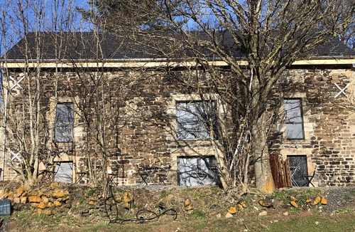 Saint-Front House | Basalte Gite Entièrement Rénové Avec vue Exceptionnelle sur le Mont Mézenc