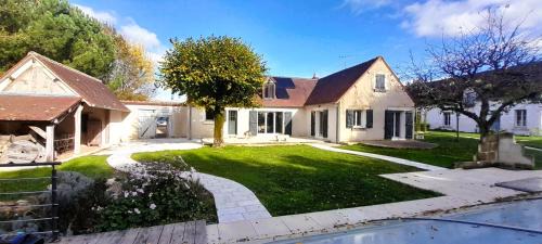 Baudres House | Baudres jolie maison 6-8 pers jardin pisicne wifi