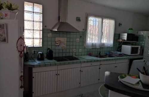 Mediterranee Villa | Beach Getaway: House with Patio, Air Conditioning, 50 M from the Beach 4POIT11