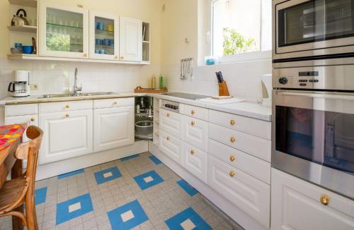 Le Pouldu House | Beachside Family Villa in Le Pouldu