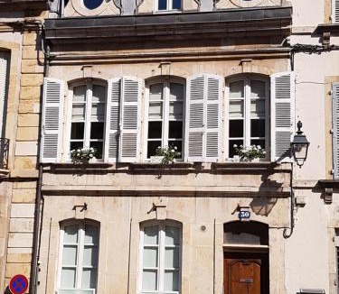 Beaune City Centre Apartment | Beaune City Suite