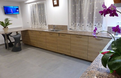 Saint-Thibault-des-Vignes Villa | Beautiful villa with pool near Disneyland 15 minutes and Paris 28 km