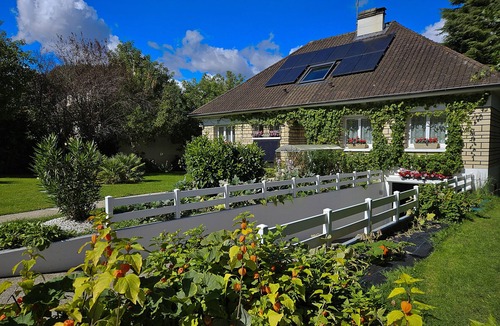 Saint-Thibault-des-Vignes Villa | Beautiful villa with pool near Disneyland 15 minutes and Paris 28 km