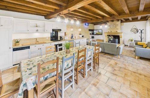 Saint-Crepin-et-Carlucet House | Beautiful gîte for 12 with garden and terrace