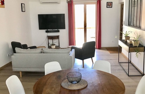Claira Apartment | Beautiful 110 m2 loft 10 minutes from the beach