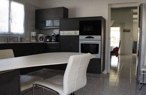 Perigny House | Beautiful 160m² Villa with Heated Pool in Perigny