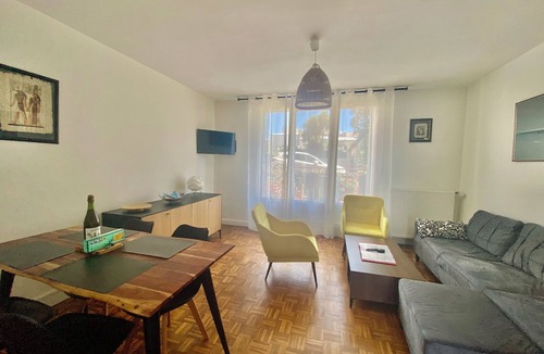 Europe Apartment | Beautiful 2-bedroom apartment near downtown, 2 bedrooms, 3 beds.