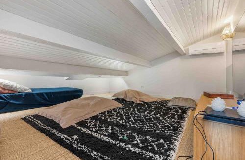 La Celle-sous-Gouzon Villa | Beautiful air-conditioned house and heated pool