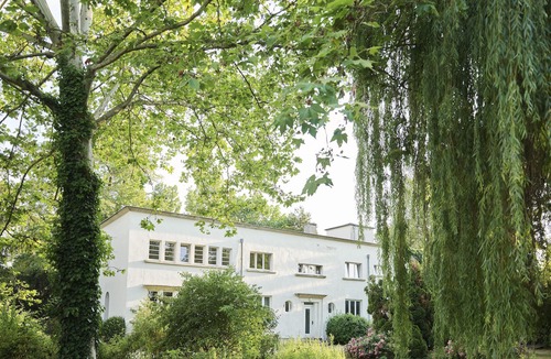Marckolsheim Villa | Beautiful Bauhaus Villa with gorgeous park in Alsace on the French-German border