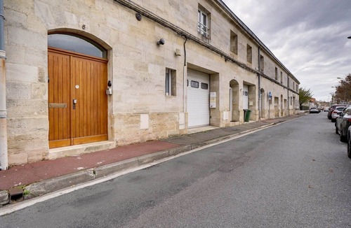 Begles Apartment | Beautiful, comfortable 2-bedroom flat