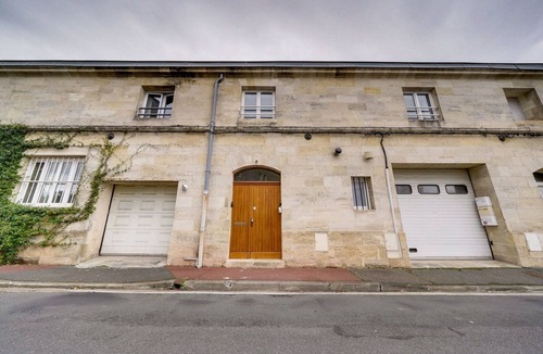 Begles Apartment | Beautiful, comfortable 2-bedroom flat