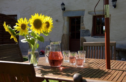 Susmiou Cottage | Beautiful countryside, 5 min walk from all amenities