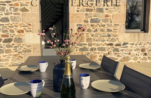 Saint-Gilles-les-Bois House | Beautiful stoned house at 18km from the seaside