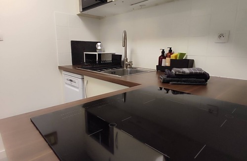 Saint-Martin-d'Uriage Apartment | Beautiful apartment, 3 bedrooms, garage, garden