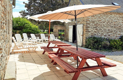 Clohars-Carnoet House | Beautiful home in Clohars Carnoet