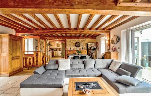 L'Etang-Bertrand House | Beautiful Home In L'étang-Bertrand