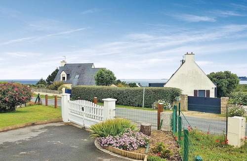 Kerherou House | Beautiful home in Moëlan-sur-Mer