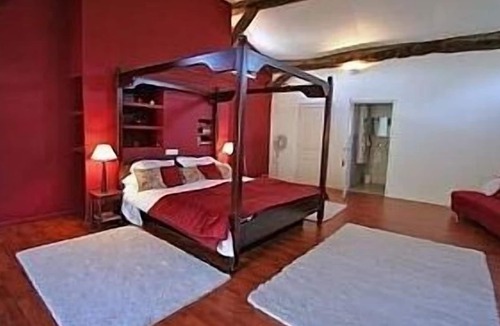 Arles-sur-Tech House | Beautiful Restored Mill With Pool And Direct Private River Access