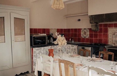 Trelevern House | Beautiful stone farmhouse for 20 people with heated swimming pool