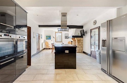 Auterrive House | Beautiful Villa with Pool + Garden near Biarritz