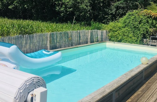 Azur House | Beautiful Villa With Pool Near Lake And Ocean