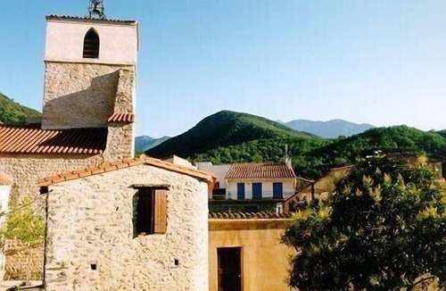 Finestret House | Beautiful village home in the foothills of the Pyrenees