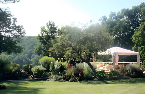 May-sur-Orne Bed & Breakfast | Bed and Breakfast 'Chambre Familiale'