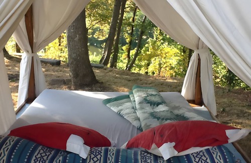 May-sur-Orne Bed & Breakfast | Bed and Breakfast 'Chambre Marine'