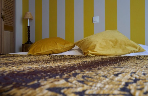 Gabillou Bed & Breakfast | Bed and Breakfast 'Aestivum' with Private Terrace, Shared Garden and Wi-Fi