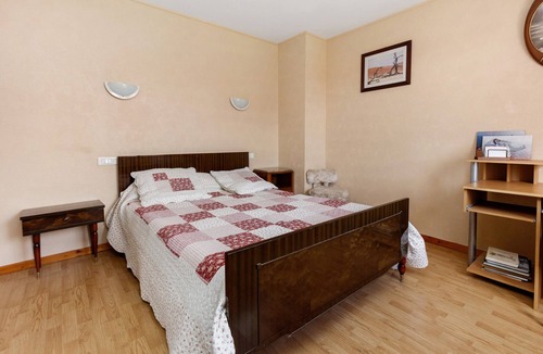 Saint-Molf Bed & Breakfast | Bed and Breakfast 'Chambre À Saint-molf - ' with Private Terrace, Private Garden and Wi-Fi