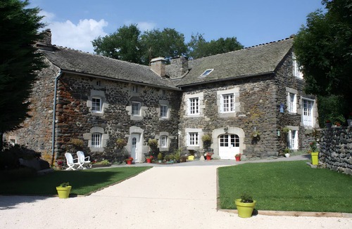 Faverolles Bed & Breakfast | Bed and Breakfast 'Saint-Flour'