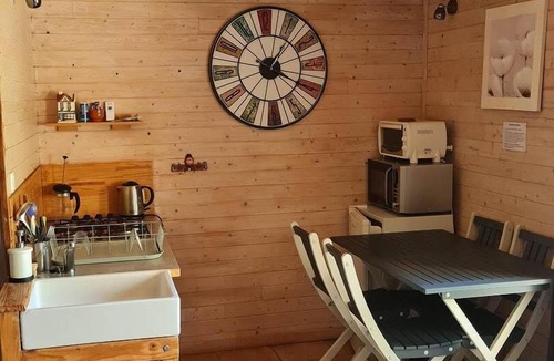 Broye House | Bed and Breakfast Le Plessis