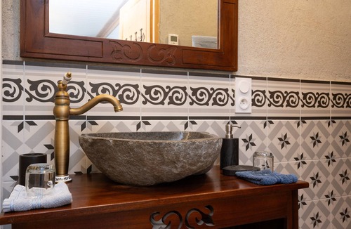 Pluvigner Bed & Breakfast | Bed and Breakfast 'Perceval' with Shared Terrace, Shared Garden and Wi-Fi