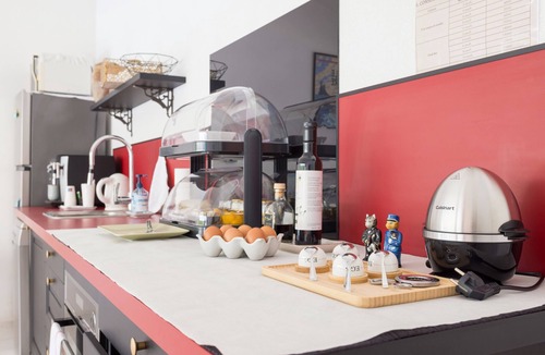 Sorede Bed & Breakfast | Bed and Breakfast 'Suite Neoulous' with Mountain View, Wi-Fi and Air Conditioning