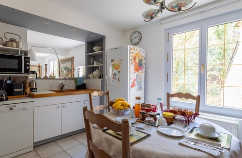 Begard Bed & Breakfast | Bed and Breakfast 'Victoria' with Shared Terrace, Shared Garden and Wi-Fi