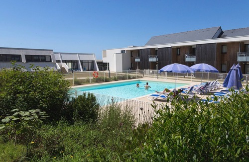 Guidel-Plages Condo | Bel Appart avec Vue Sur La Mer | Accès Piscine