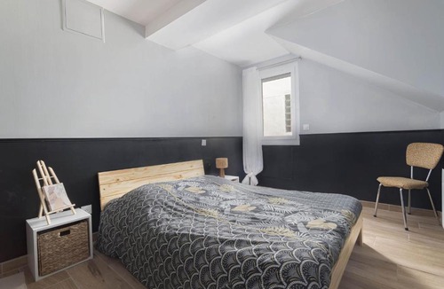 Saint-Hippolyte Apartment | Bel appartement 3 piece