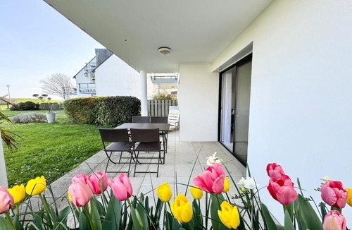Larmor-Plage Apartment | Bel appartement face à la mer Terrasse et jardin