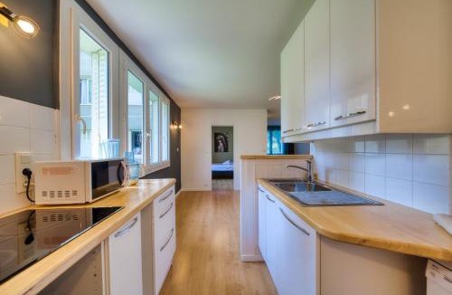 Meylan Apartment | Bel appartement, Plaine fleurie, Meylan