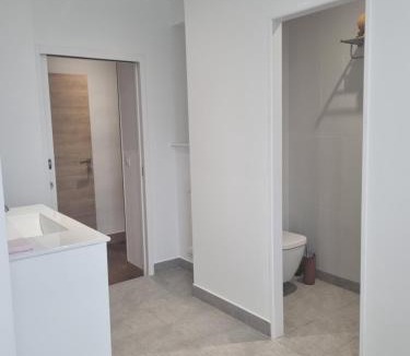Moncayolle-Larrory-Mendibieu Apartment | Bel appartement de plein pied avec jardin privé