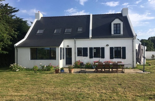 Bangor House | Belle Maison Belleiloise 4 - Grand Jardin Clos - 5 Chambres