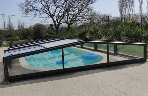 Bodilis House | Belle Maison Neuve Avec Piscine Couverte et Chauffée