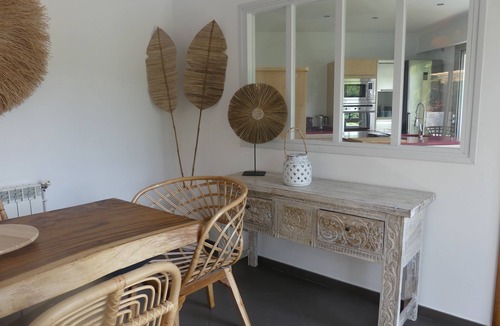 Urrugne Villa | Belle villa 4* avec piscine vue montagne et au calme 6 min de la plage