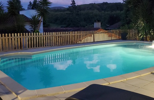 Urrugne Villa | Belle villa 4* avec piscine vue montagne et au calme 6 min de la plage