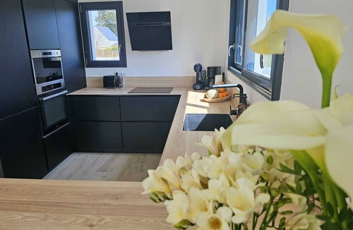 Arzon House | Belle villa avec jardin,Arzon proche port du Crouesty 500m et proches plages 2km