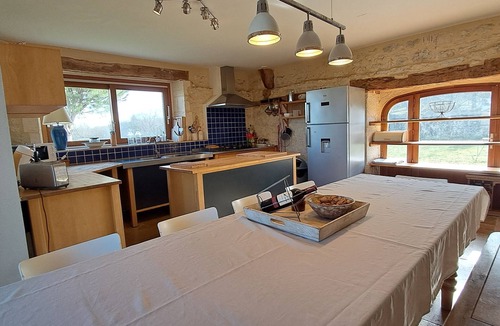Laval Cottage | Between Sarlat and Rocamadour gîte Les Poujades 11personnes. private pool.
