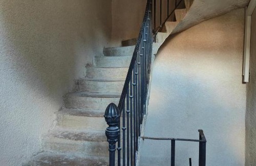 L'Arbresle Apartment | Bienvenue à L'Arbresle et son cœur historique !